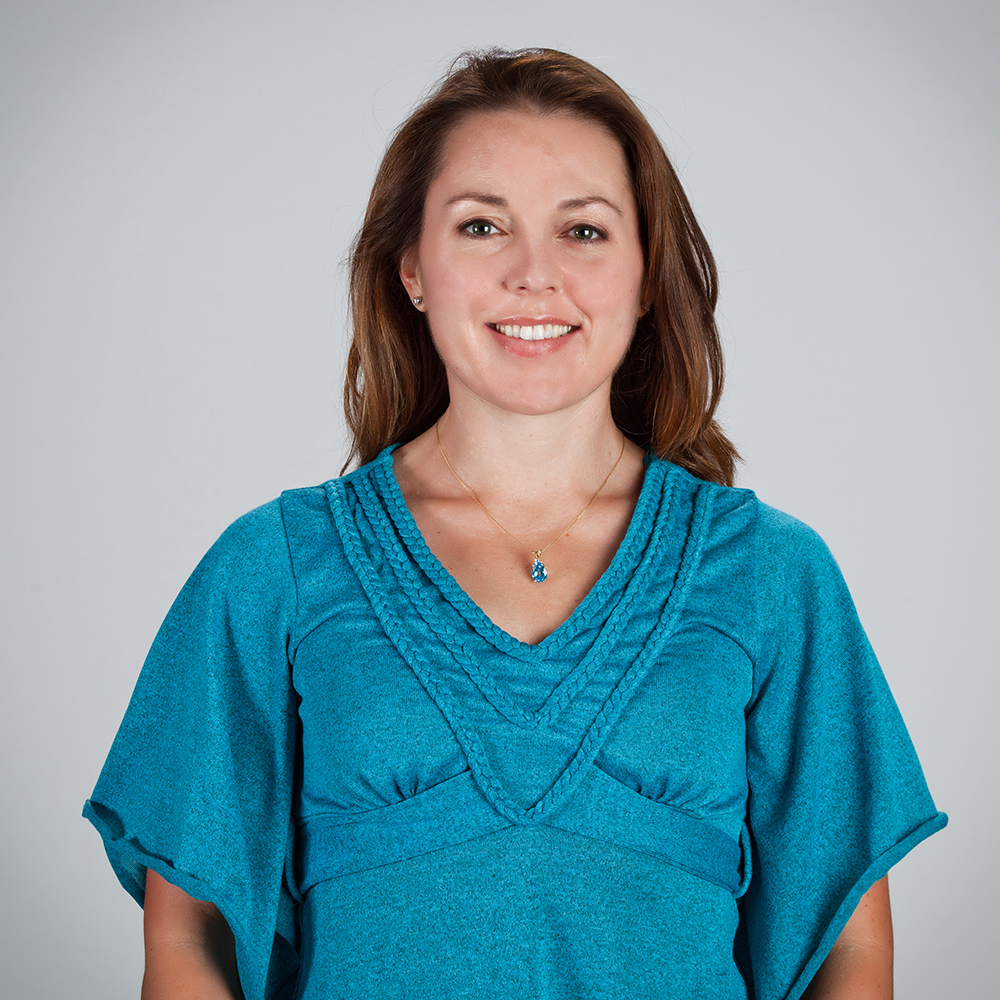 Headshot of Laura Solt